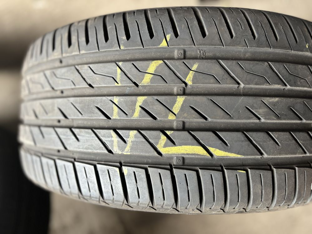 225/45/17 Pirelli Hankook