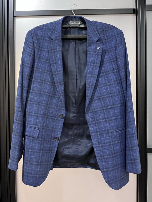 Мужской костюм Cacharel (Турция)