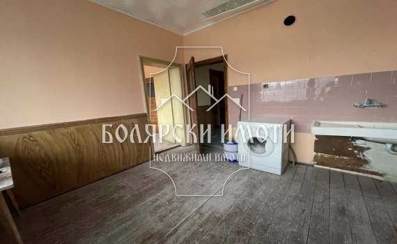 Продава се Многостаен апартамент в Павликени - 100 кв.м за 561 €/кв.м - Снимка #5