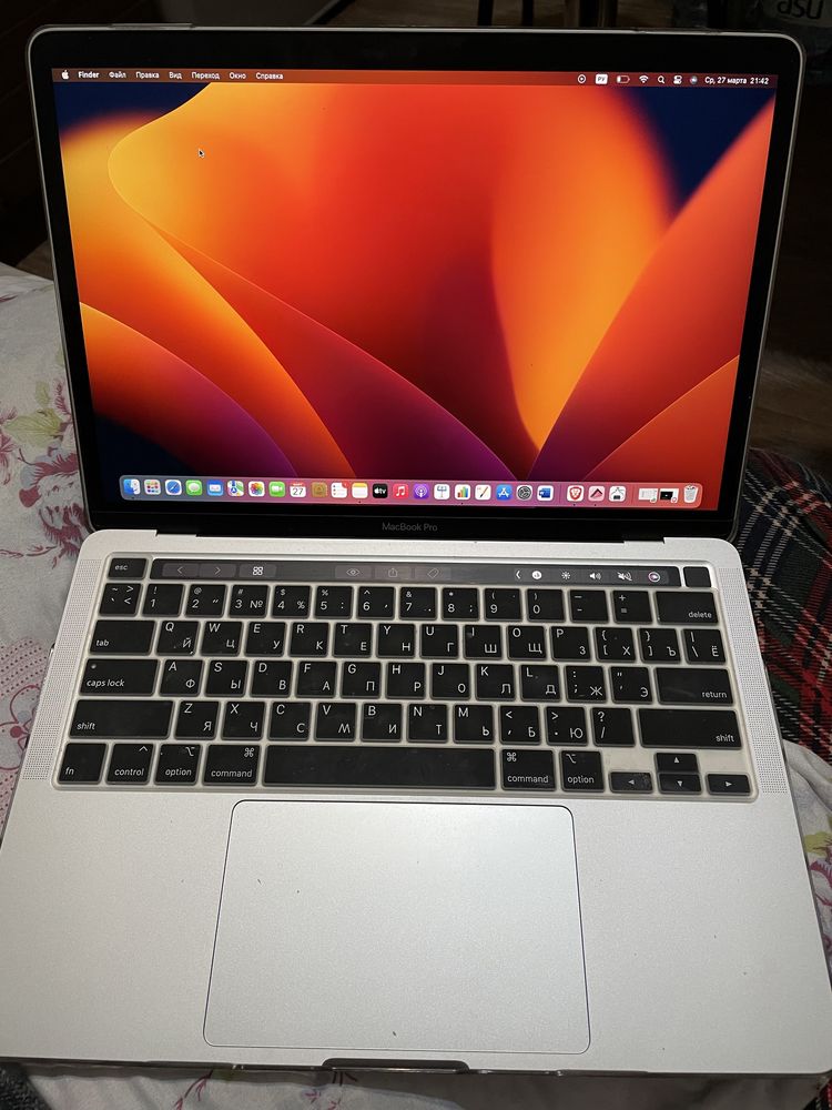 Macbook Pro 13 2020 года