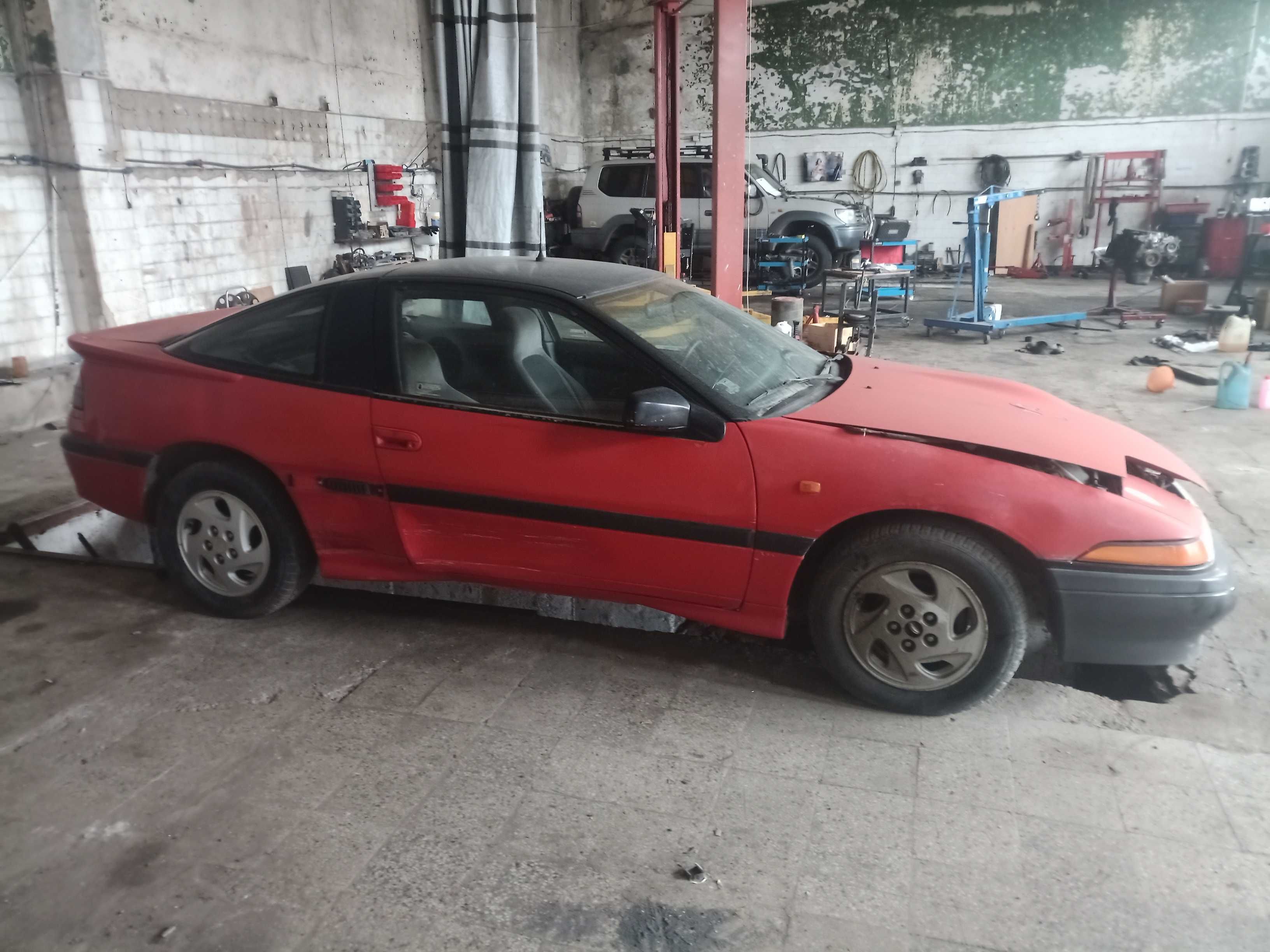 Mitsubishi eclipse 2.0 16v 1992г. На части!!!