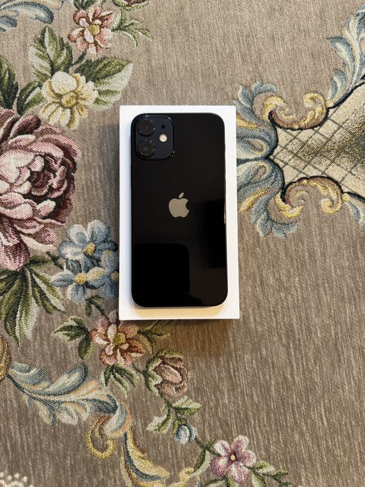 Apple iPhone 12 Mini 128GB + 4 Huse Apple originale