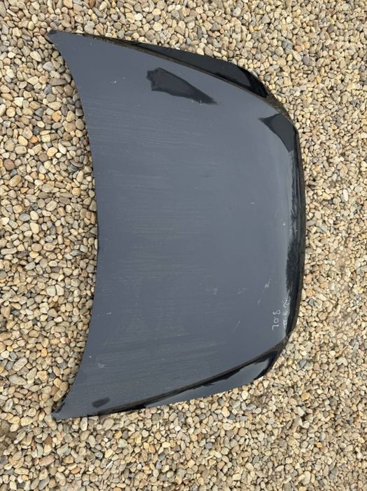 Capota neagra Volkswagen Passat B8