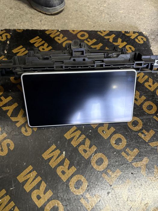 Audi a4 b9 2.0tdi монитор дисплей