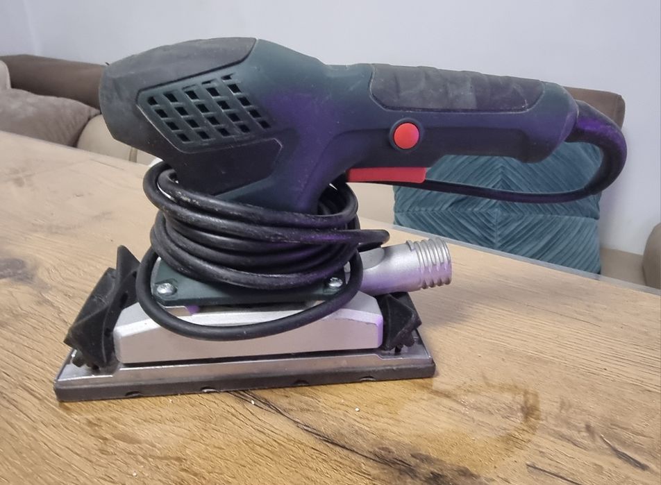 Виброшлайф Metabo 200w