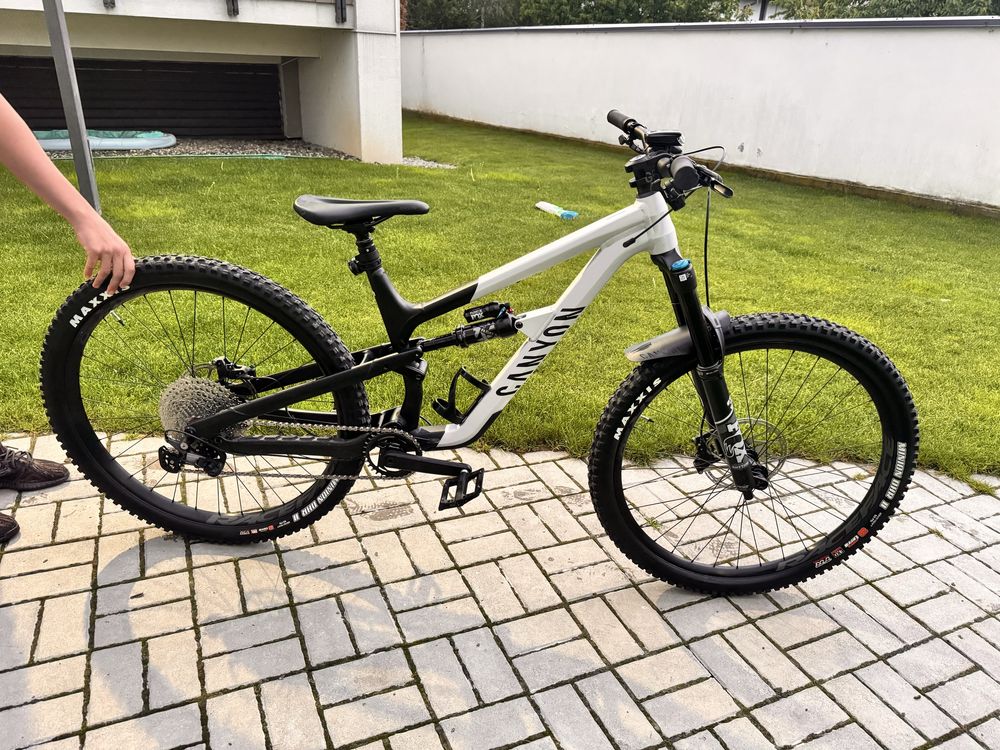 Bicicleta Canyon Spectral AL 5