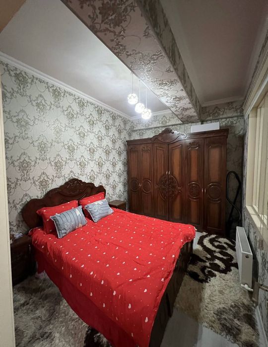 Bezaklar kvartira Shahriston metro yaqnida