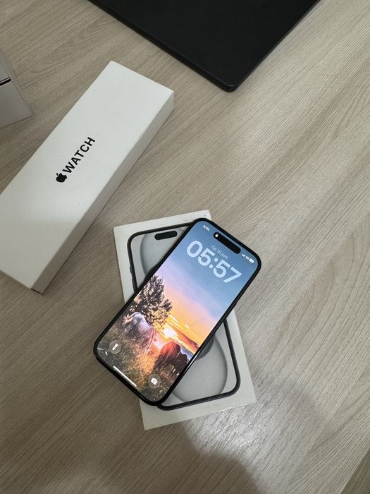 Продам Iphone 15 на 128gb