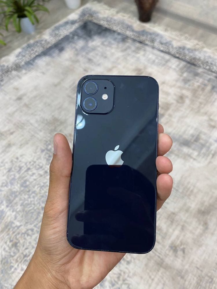 iphone 12   78 емкость