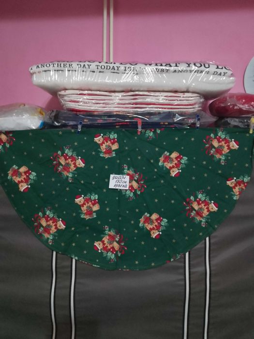 Кръгли коледни покривки