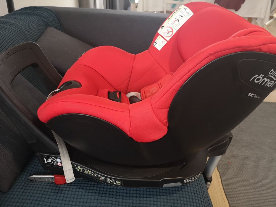 Britax Romer Dualfix M i-size Fire Red