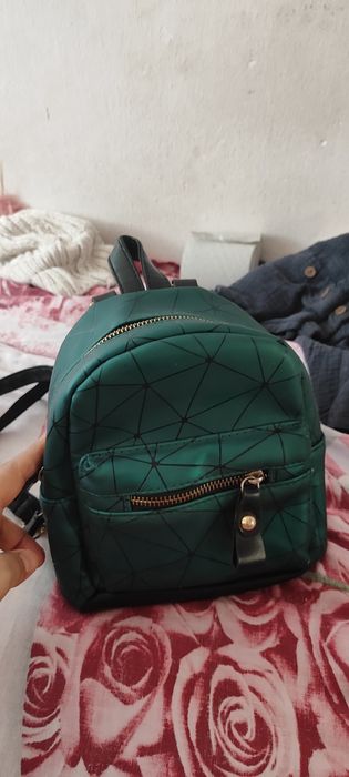 Кішкентай сумка сатылады