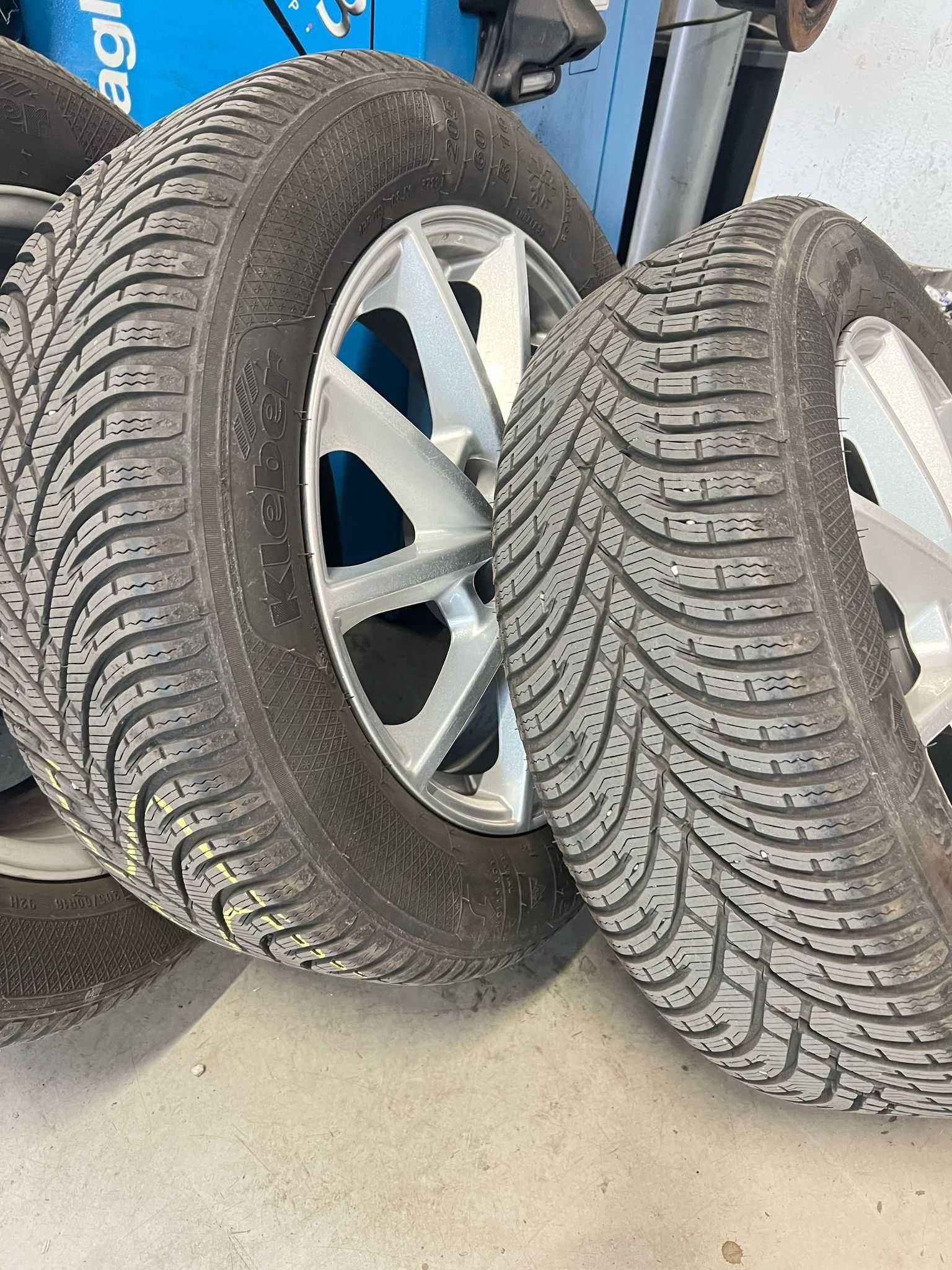 Roti (jante + anvelope) iarna dot 2022 205/60 R16