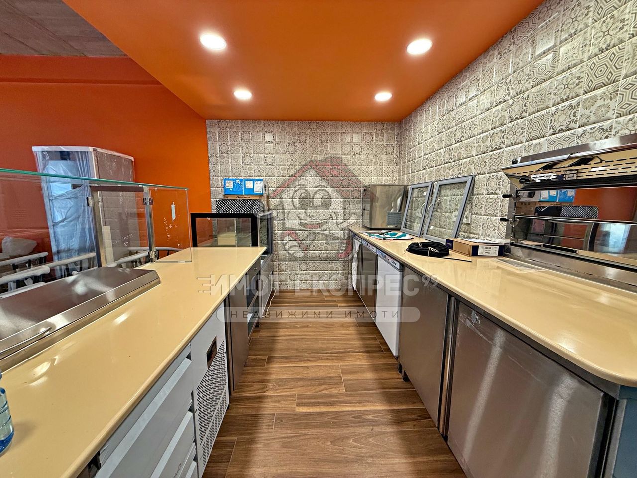 Продава се Заведение в Асеновград - 88 кв.м за 1535 €/кв.м - Снимка #8