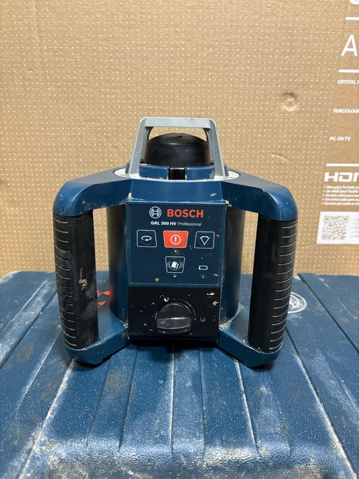 MDM vinde: Nivela laser rotativa Bosch GRL 30 HV.