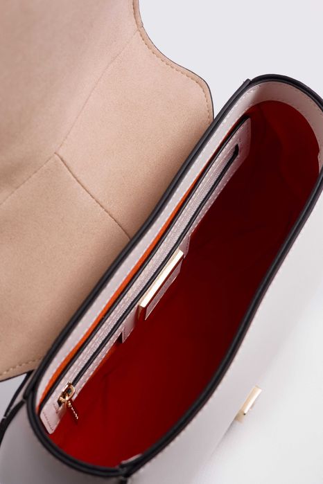 Мини дамска чанта от естествена кожа, изработена в Италия