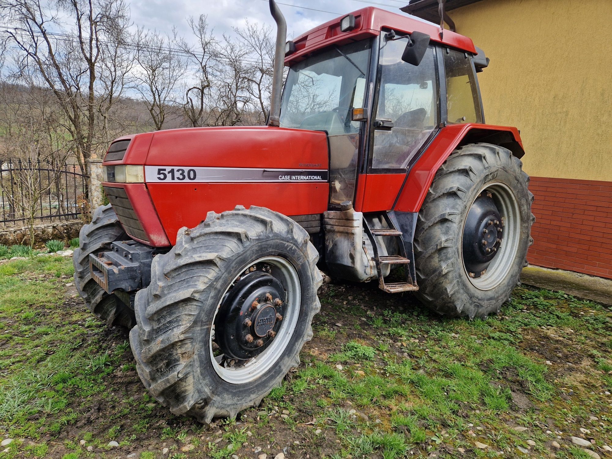 Tractor Case 5130