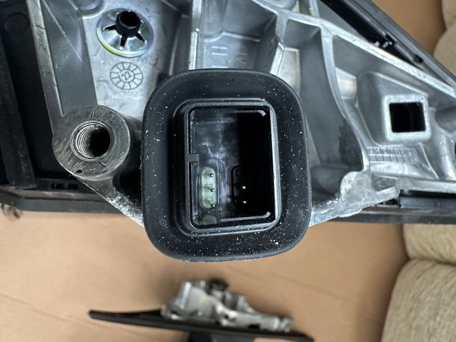 Oglinzi, Oglinda stanga / Oglinda dreapta BMW Seria 3 G20 G21 2019-