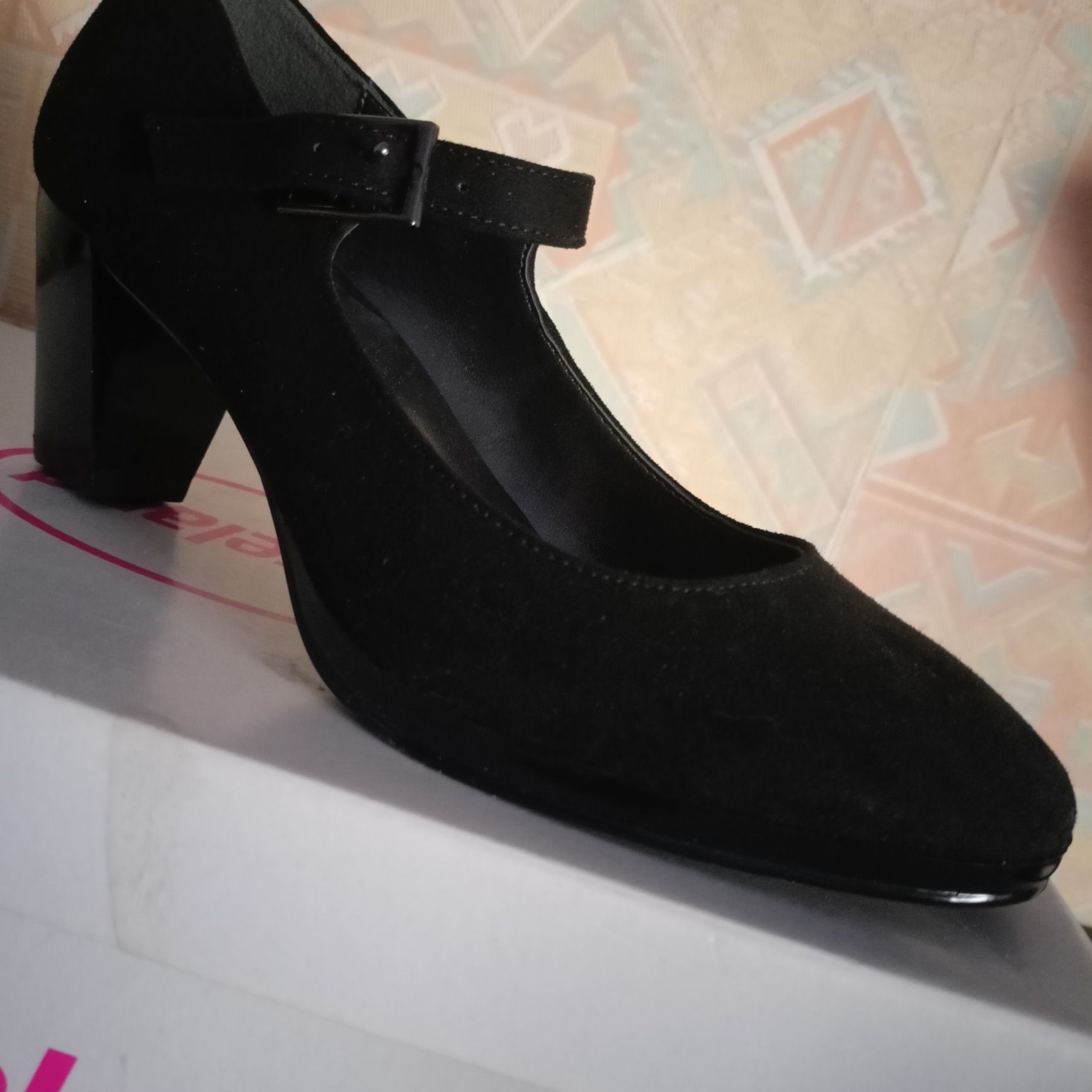 Pantofi Graceland* noi
