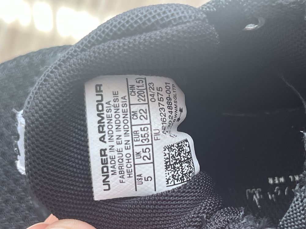 Under armour детски маратонки