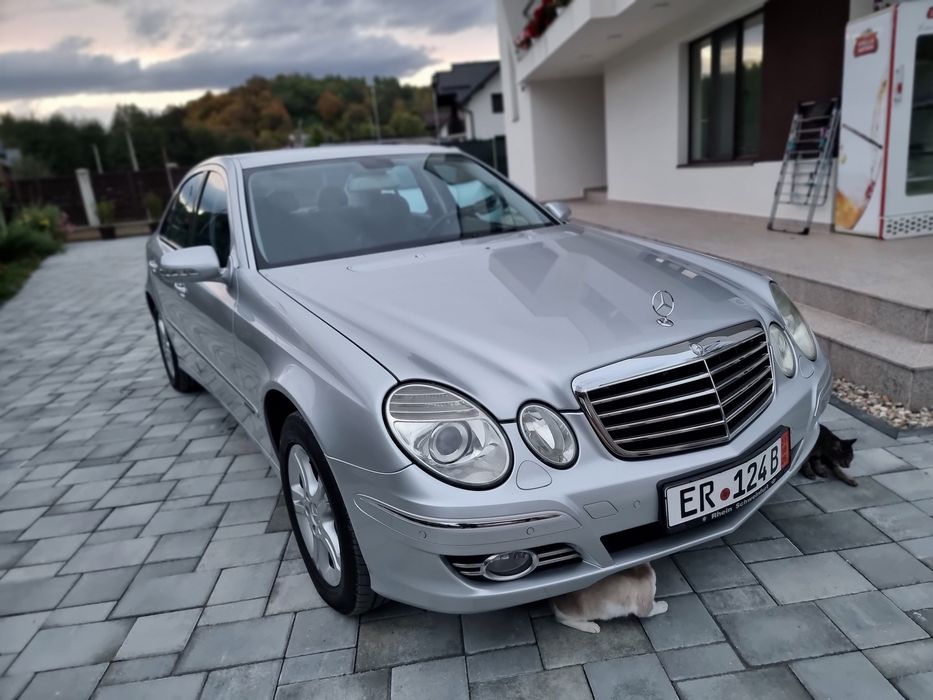 Mercedes E Klasse°Model Avantgarde°W211°E 200 CDI°Germania°201.000 Km!