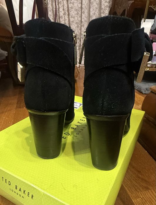 Bitine Ted Baker 38