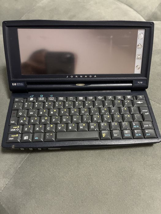 HP Jornada 720 - Преносим компютър