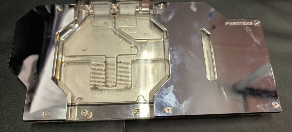 Водно охлаждане за видео карта и процесори