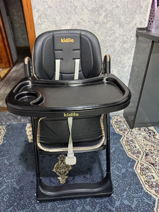 Детский стульчик для кормления