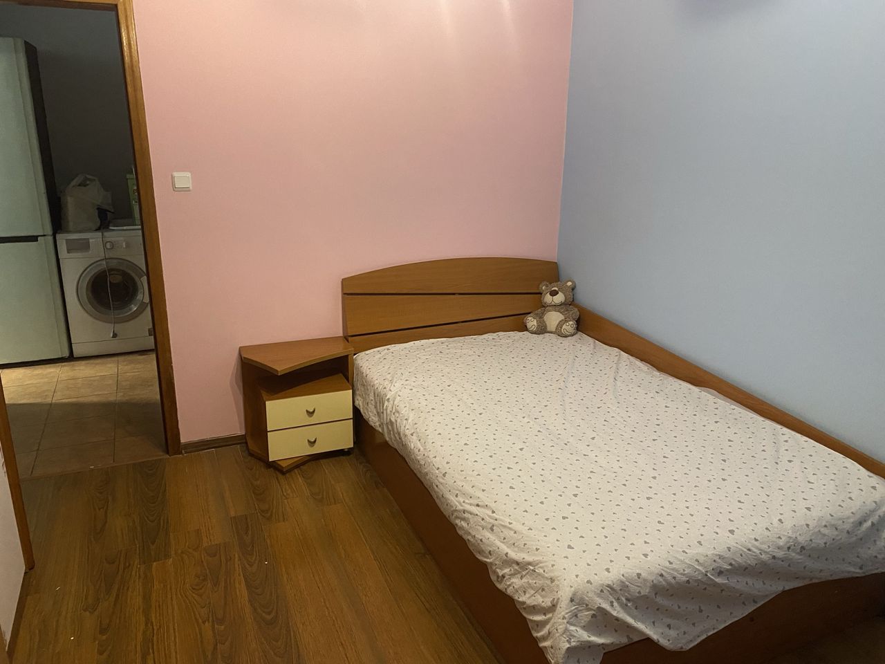 Продава се Двустаен апартамент в Варна, Цветен квартал - 64 кв.м за 2266 €/кв.м - Снимка #3