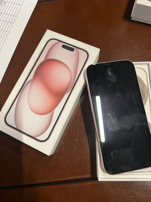 Iphone 15 pink 128gb