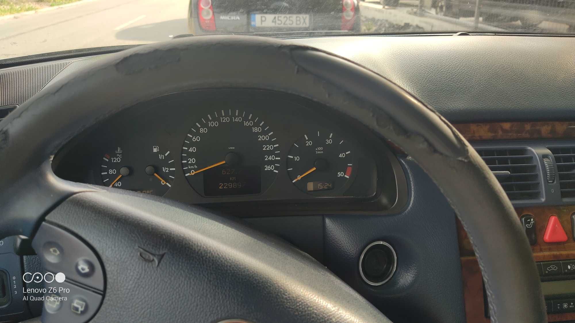 Продавам Мерцедес