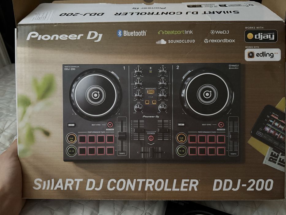 Pioneer ddj-200