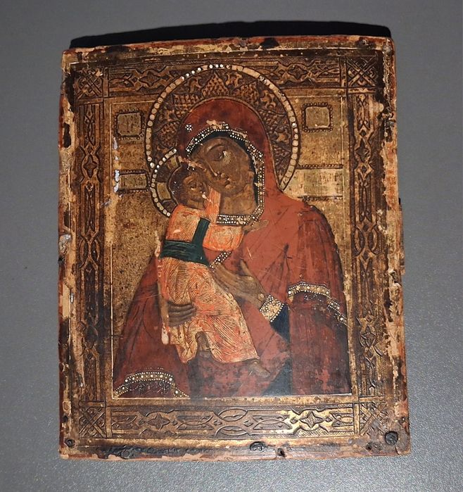 Продам икону "Владимирская Божья матерь" конца 18-го века