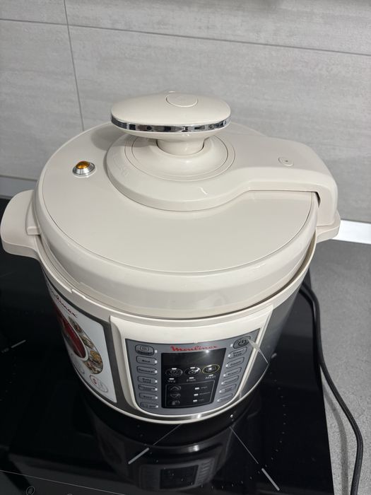 Oala sub presiune Moulinex One Pot , 25 programe .