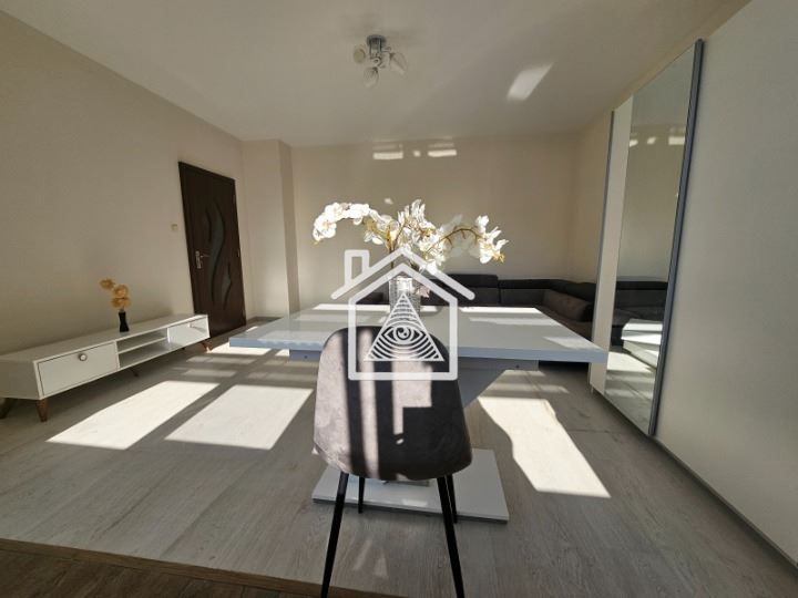 Продава се Двустаен апартамент в Пловдив, Коматево - 48 кв.м за 1750 €/кв.м - Снимка #6