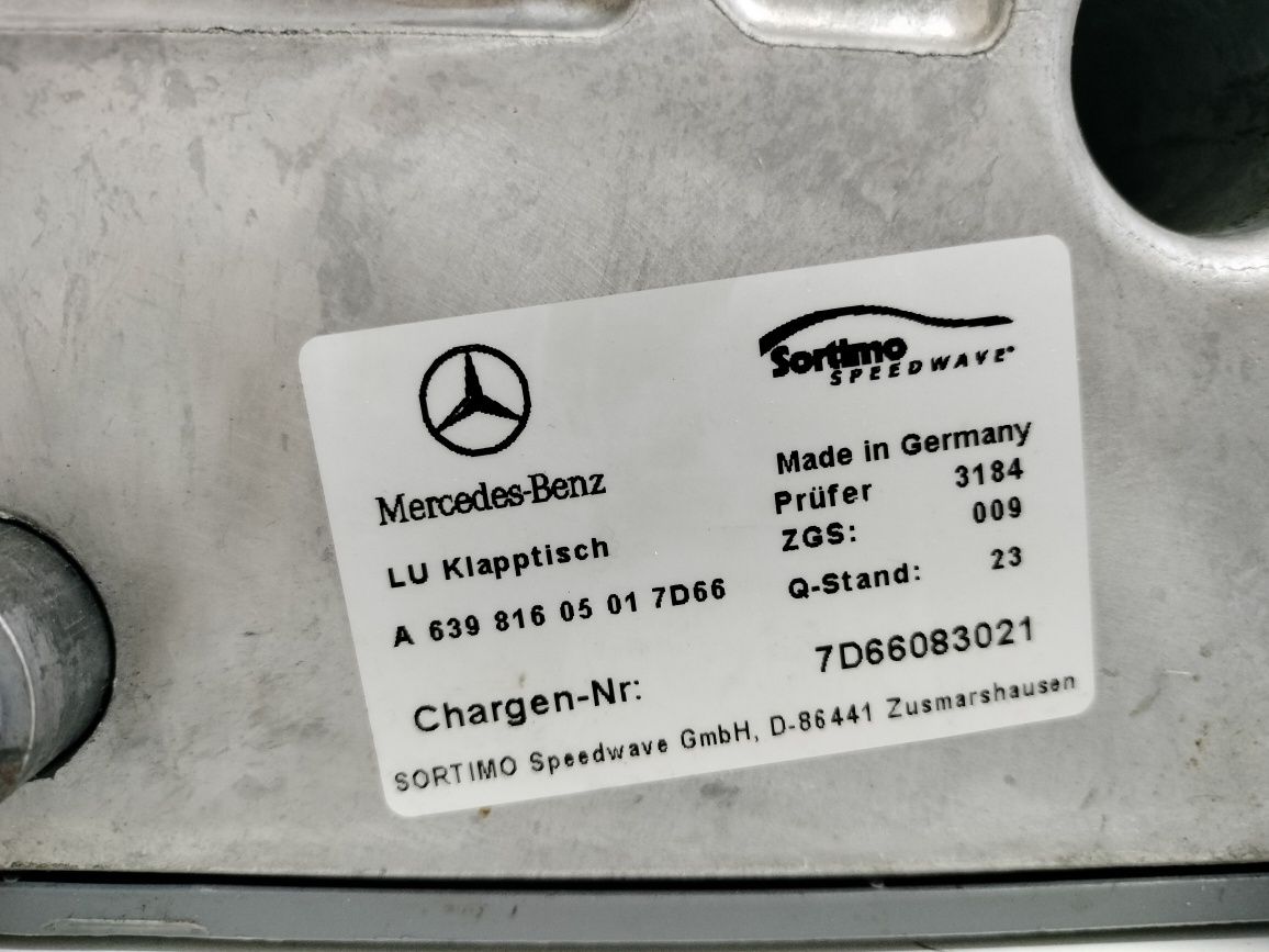 Vand masa butterfly Mercedes Viano