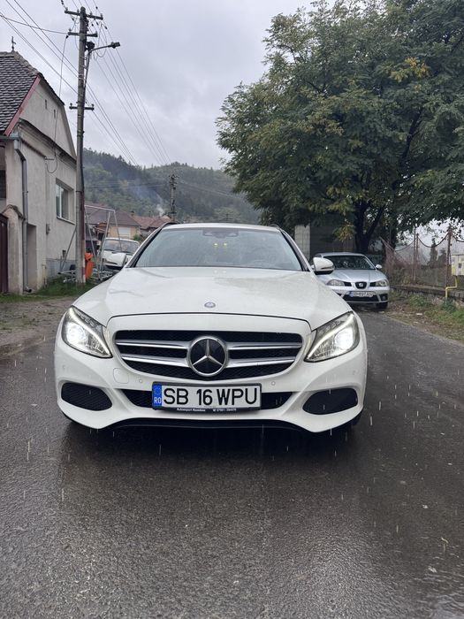 Mercedes Benz c250 4matic