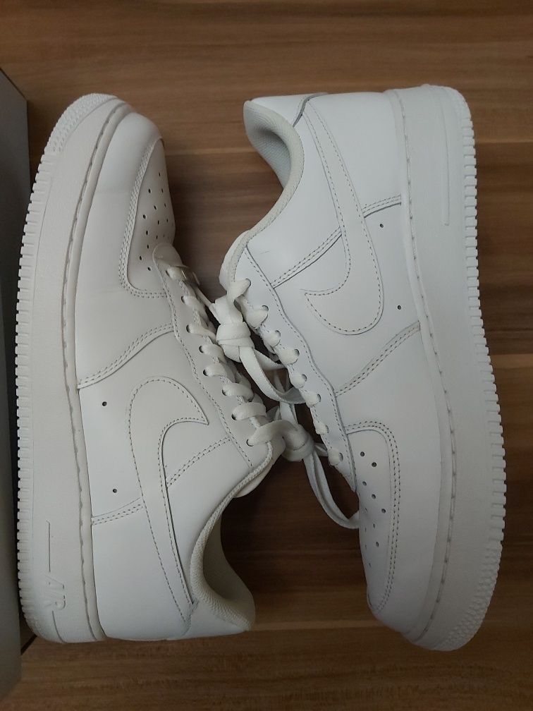 Спортни обувки Nike