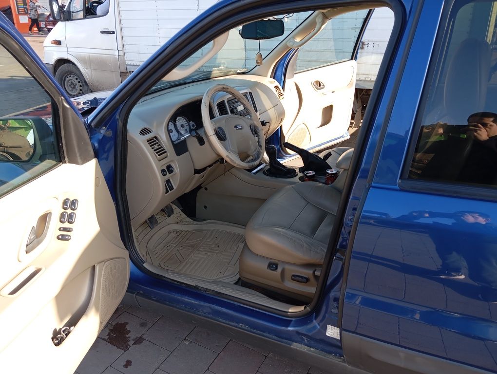 Ford maverick 2.3