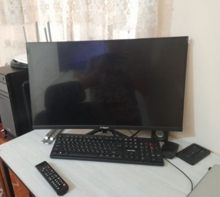 Monitor 27 sotiladi