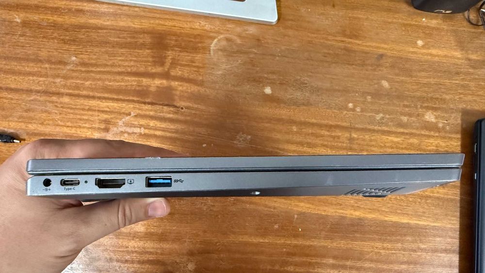 Лаптоп 14" Cepter Twist V2 CPU-I3-1025G1 RAM-8GB NvME 256GB