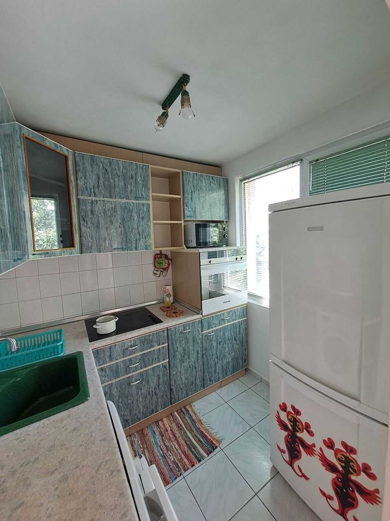 Дава се под наем Двустаен апартамент в Варна, Чаталджа - 55 кв.м за 357 € - Снимка #3