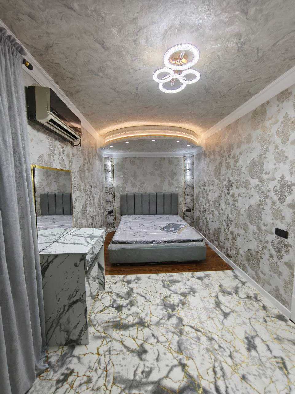 2х комнатная квартира на 2 этаже 47кв/м, в Самарканде