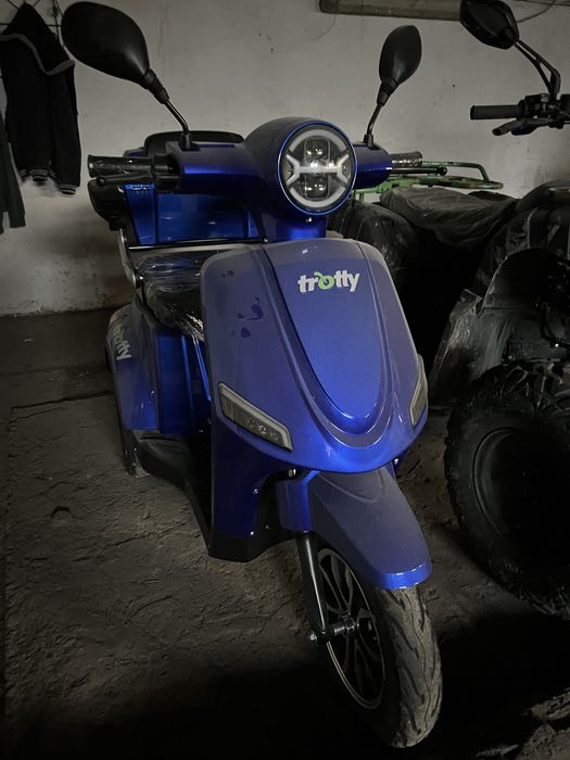 Scuter electri trotty