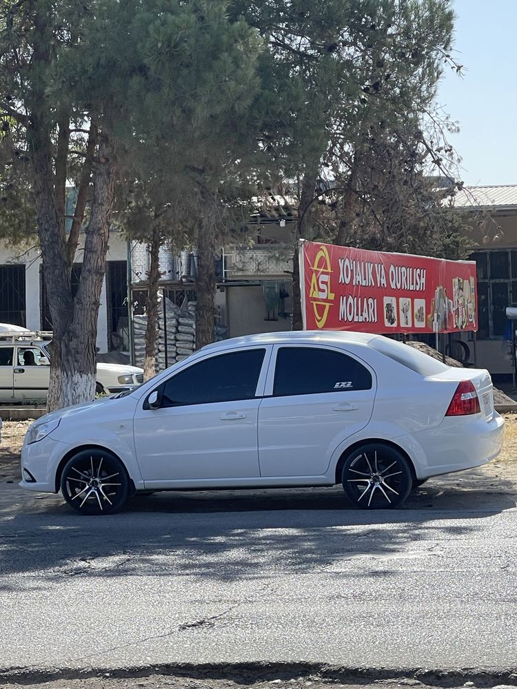 205/40/17 diska balon sotladi 4/100 teshik holati yashi svarka yo
