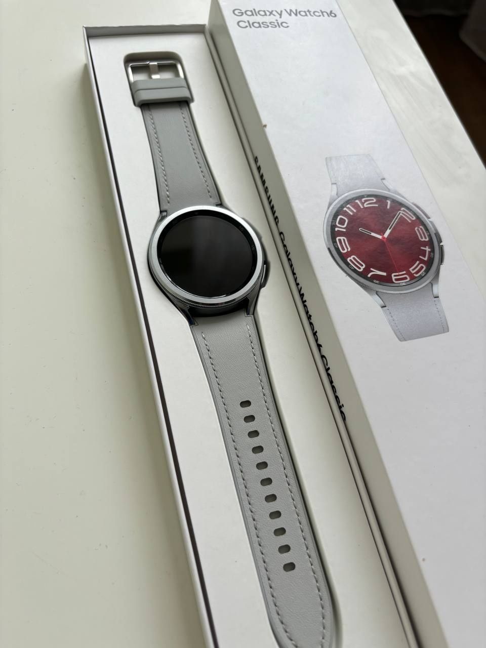 NEW Galaxy Watch 6 Classic 43 mm. Silver Samsung