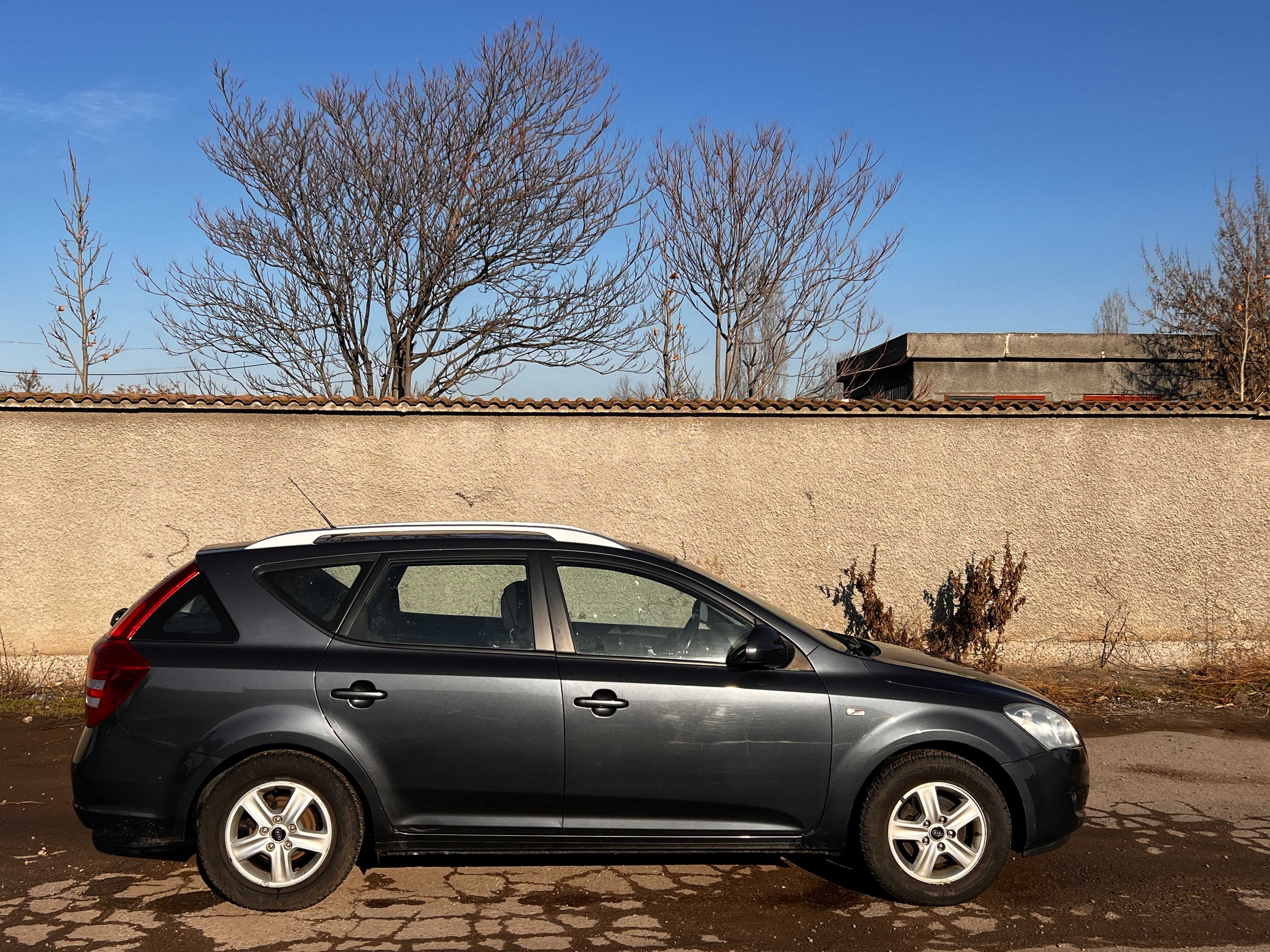 Kia Ceed/ Киа Сийд 2 броя 1.4 бензин и 1.6 дизел