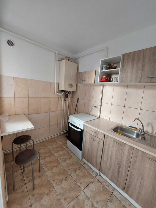 Garsonieră de închiriat