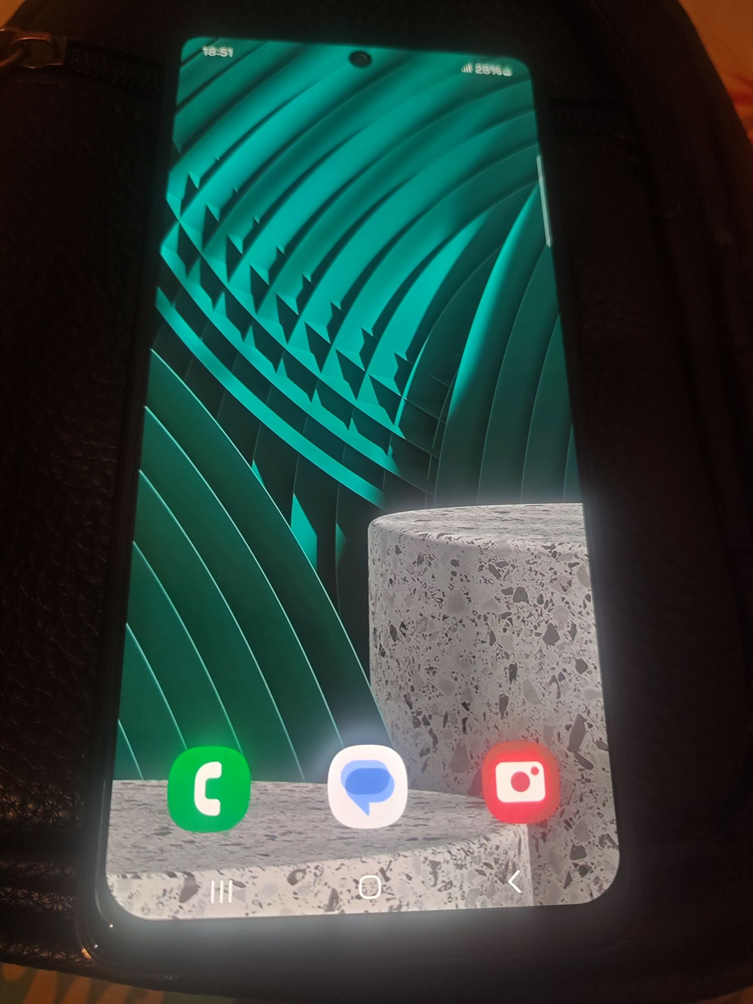 Samsung a72 256g